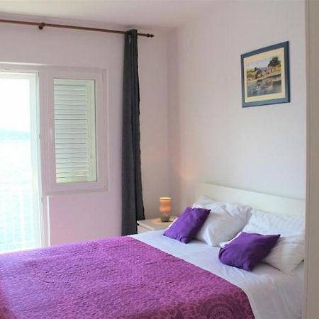 Apartment Antonio Примоштен Екстер'єр фото