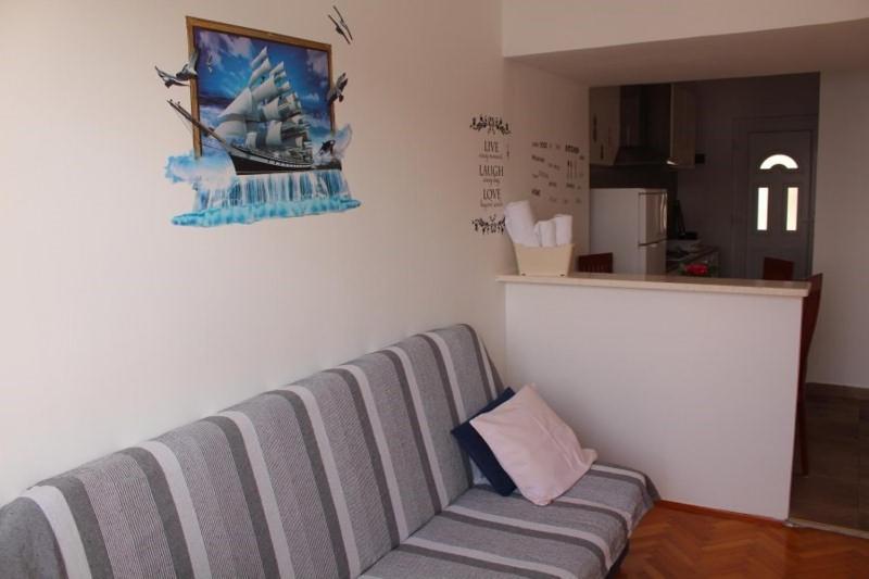Apartment Antonio Примоштен Екстер'єр фото