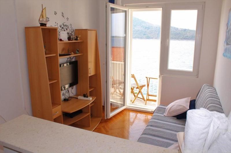 Apartment Antonio Примоштен Екстер'єр фото
